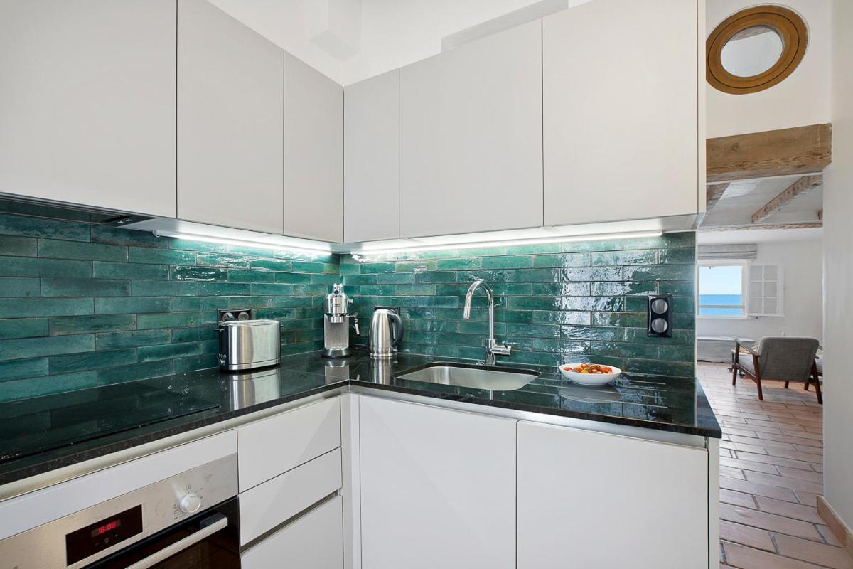 The Sea Apartment 2 - Sea View On The Ramparts Of Old Town Antibes Buitenkant foto