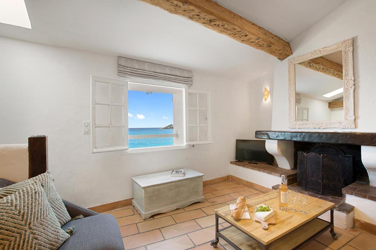 The Sea Apartment 2 - Sea View On The Ramparts Of Old Town Antibes Buitenkant foto