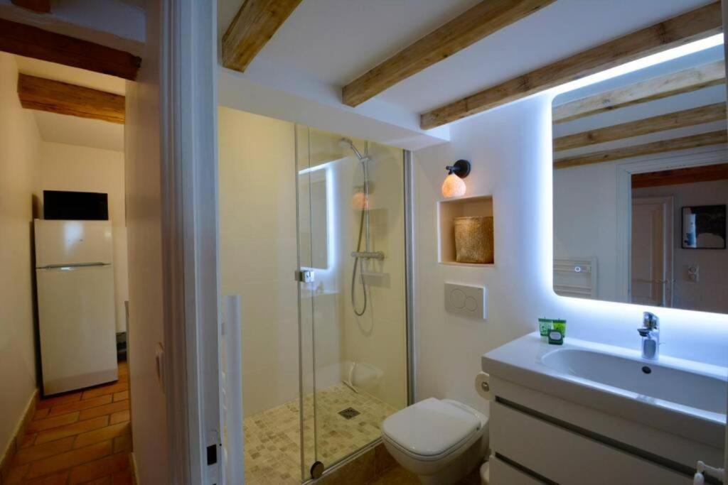 The Sea Apartment 2 - Sea View On The Ramparts Of Old Town Antibes Buitenkant foto